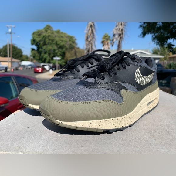 Nike Air Max 1 ‘Medium Olive’ AO1021-200 - Picture 7 of 13